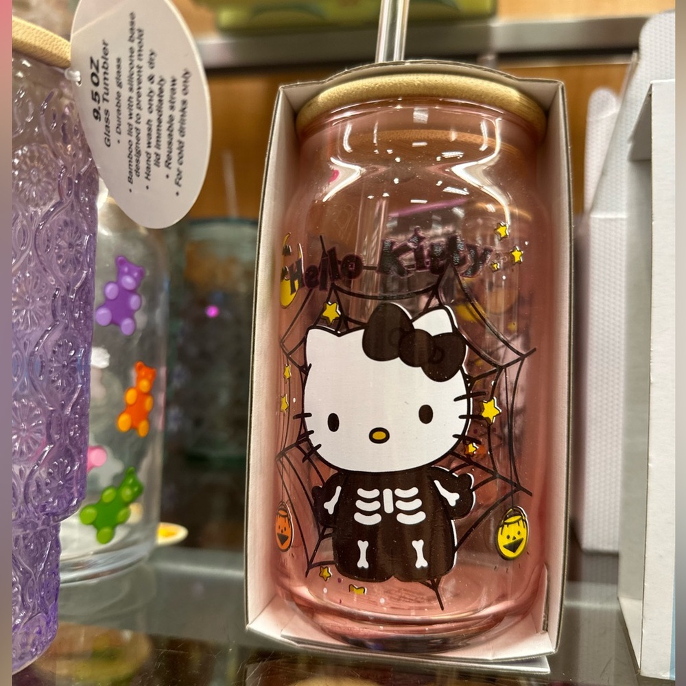 Hello kitty Halloween glass tumbler